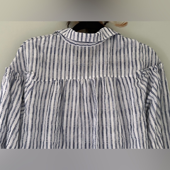 Umgee Button Up Blouse Women's Size S Blue White Striped Long Balloon Sleeves - Picture 12 of 16